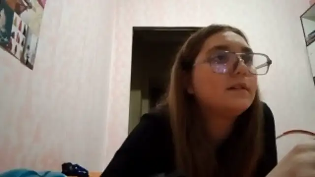 janinethielman (F teen) - show tongue