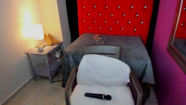 ScarletBigTitties webcam stripchat model stream image