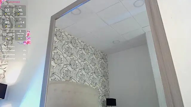 Venusandrea29 webcam