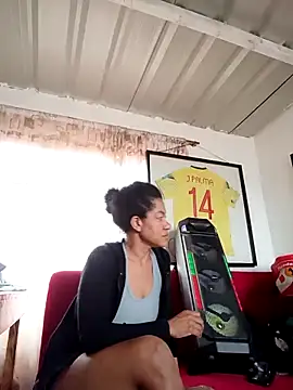 Bigassmommy_x webcam