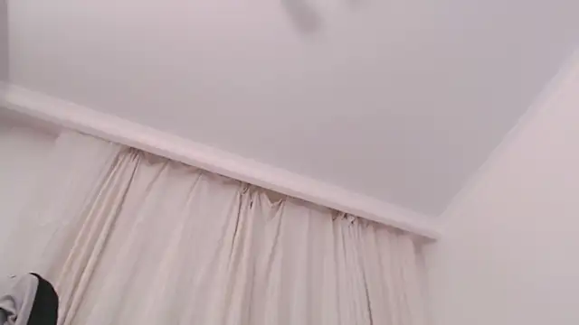 amelia_sunlight webcam