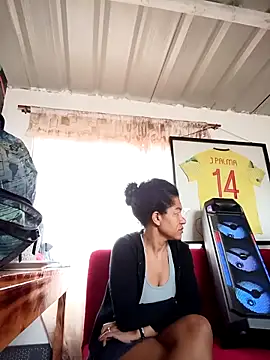 Bigassmommy_x webcam