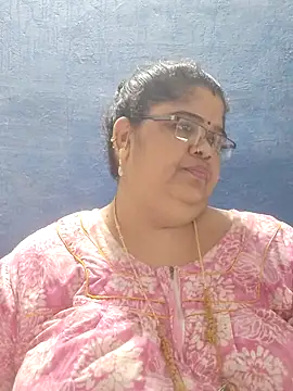 tamilthanushri webcam