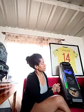 Bigassmommy_x webcam