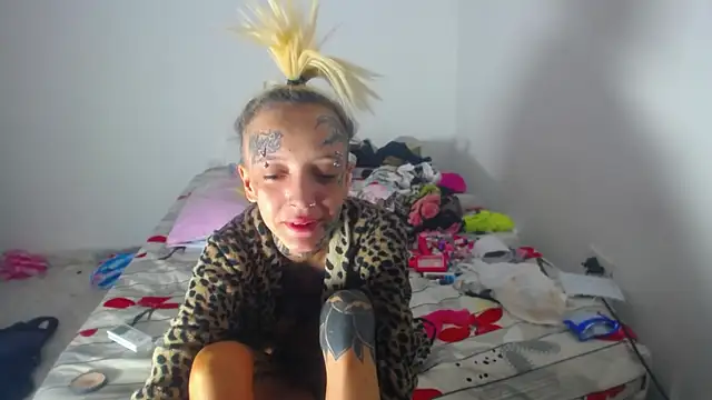 barbara_anal_squirt_ - Live Cams