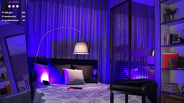 Nikki__Amour - Live Cams