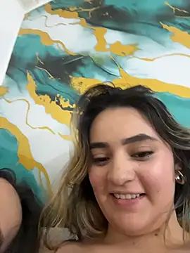 Antonella_Julieta webcam