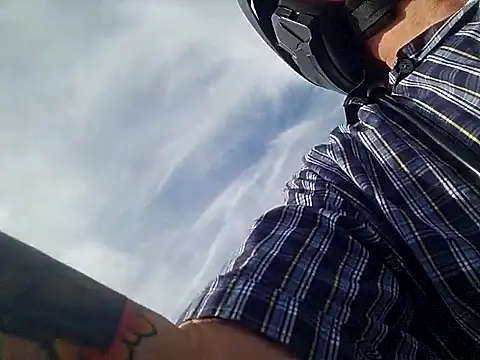 yourMasterisBored webcam