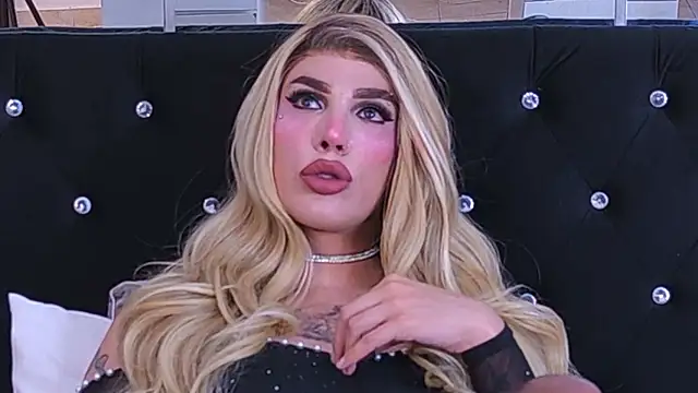 zikarurichie (T young) - MAKE ME CUM WHILE YOU VIBRATE MY ASSHOLE