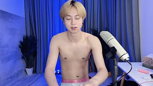 hafabva (M twink) - 性感小舞蹈Sexy little dance