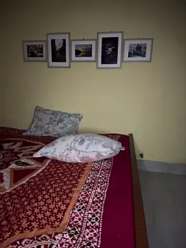 thecatfishh (M twink) - Hand Fucking My Ass — First Time Ever 💦