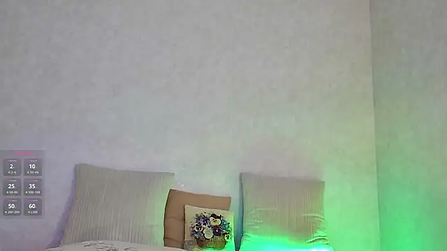 roseaa (F young) - Oil Ass)))