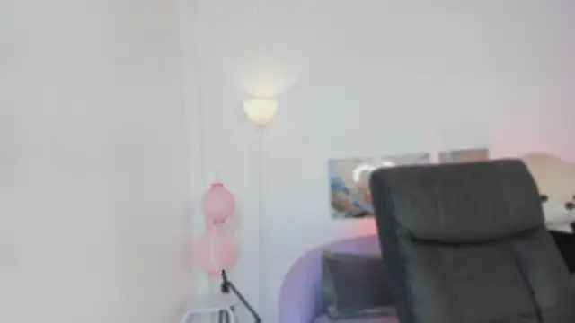 salma_isawwii webcam