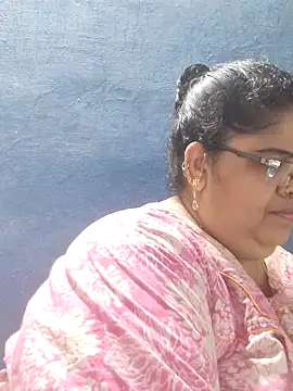 tamilthanushri webcam