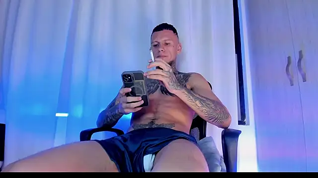 Kings_Ultimate live sex cam