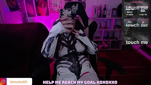 Bdsm_and_fries webcam