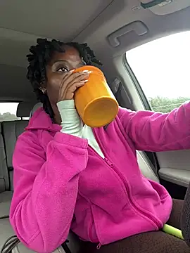 choclatepeaach webcam