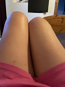 sweetmystery1's room