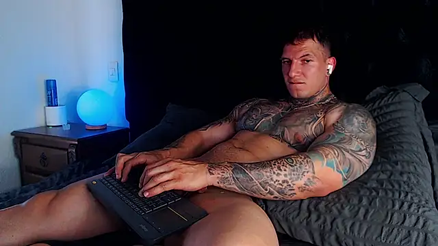 Shane_Clay webcam