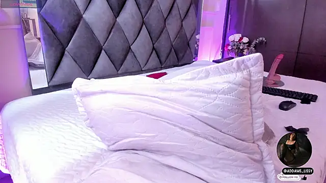 Lissy__Addams webcam