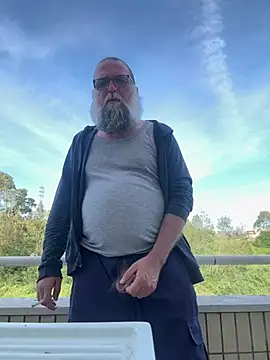 noitelivre (M mature) - Get naked