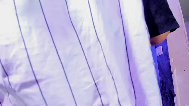 isabella_stanford2 - Isabella_stanford2's free webcam - UK Sex Cams