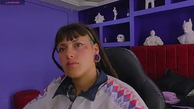 _sharlotte777 webcam