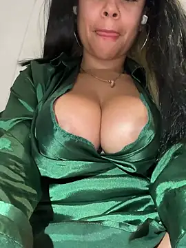 HaileyDiana's live cam