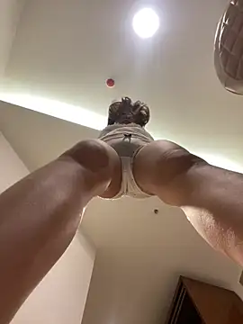 美女xiaohanbaby在线直播