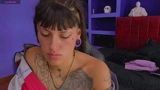 _sharlotte777 webcam