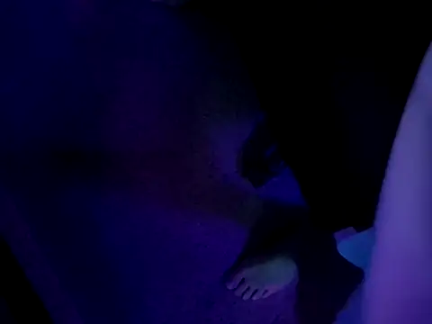 chronic_vibez webcam