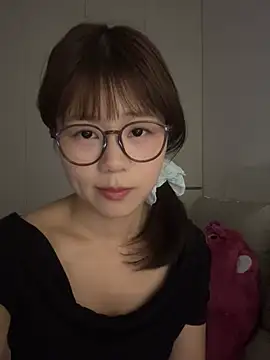 美女Nana-3在线直播