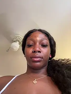 mochakaia (Ask my age) - rub pussy in car