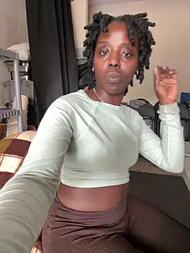 choclatepeaach webcam