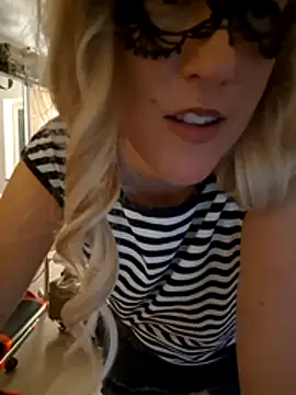 spritzmaus (F milf) - LT Surprise🌹