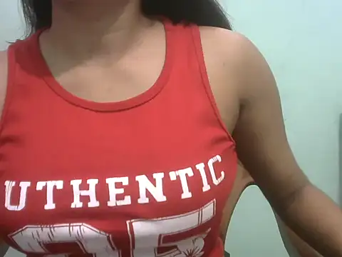 Lovely-Pandey webcam