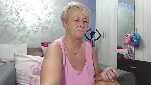 RosesandLillies webcam