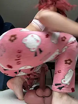 ariiel_ (F young) - SHOW ASS