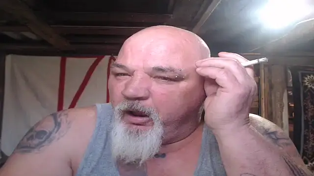 Newfiesausage1972 webcam