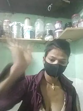 Miss__soniya106 webcam