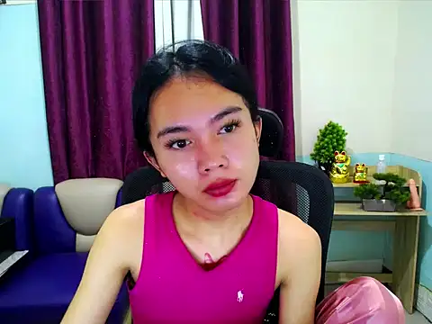 devine_goddess webcam