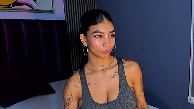 LauraAristizabal webcam