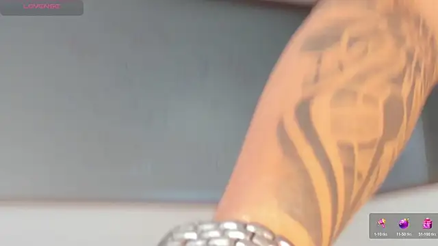 Juli_Casanova - Cams en Direct