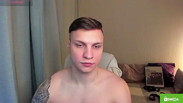 handsome_guy01 webcam