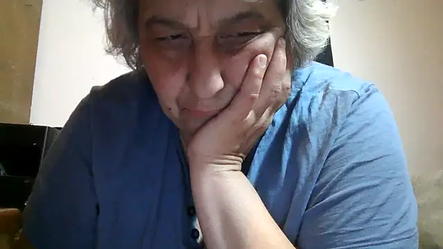 ExquisiteMature webcam