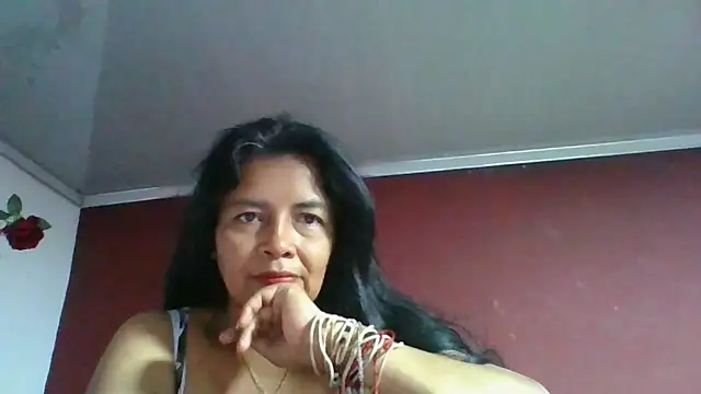 dianaochoa_ (F milf) - Short show of pussy and ass 🍑