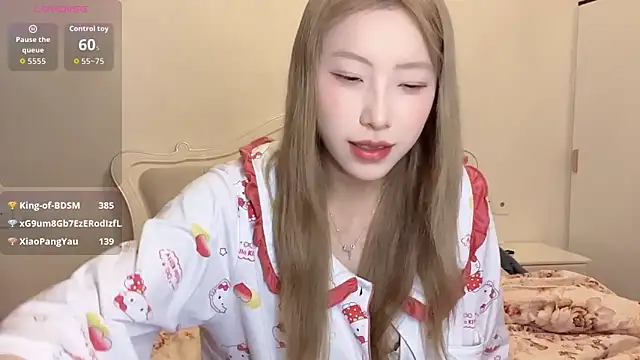 xiaoxiao-21 webcam