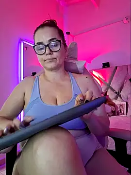 MariaPau_83 webcam