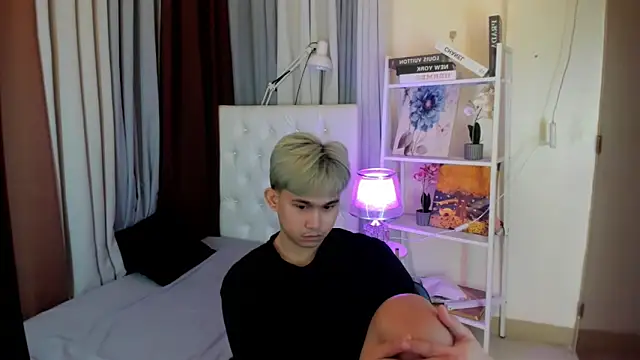 davincihugecock webcam