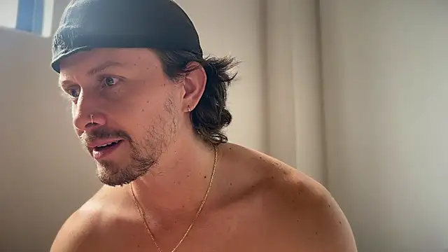 mcklister_kinky_feets webcam